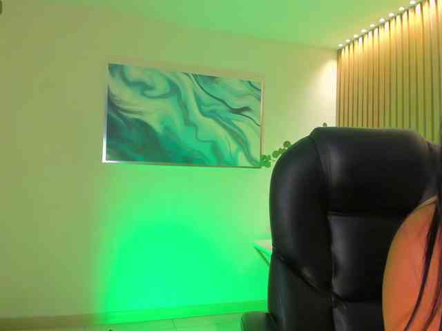 AyshelBrown webcam