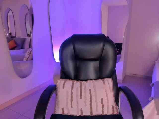 AyshelBrown webcam
