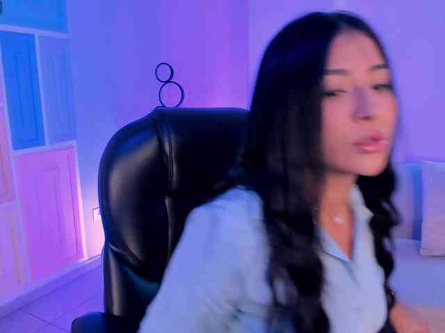 AyshelBrown webcam