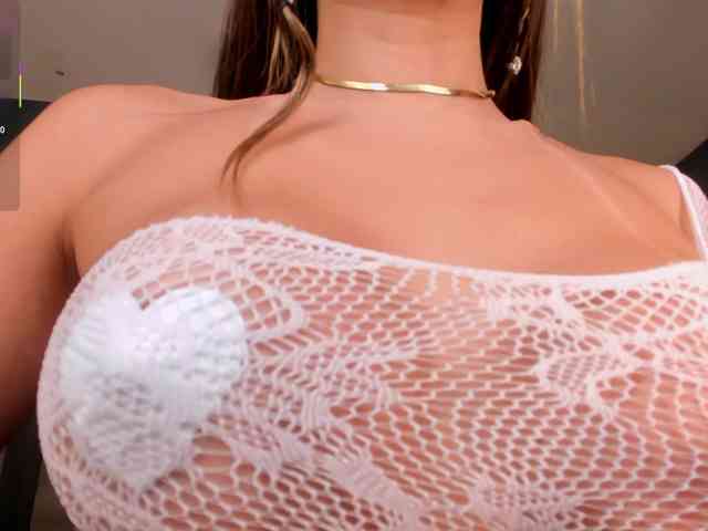 MaddisonTaylor webcam