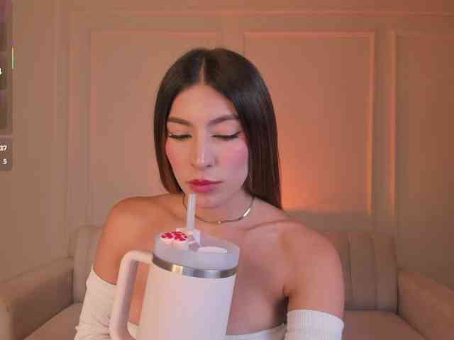 MaddisonTaylor webcam