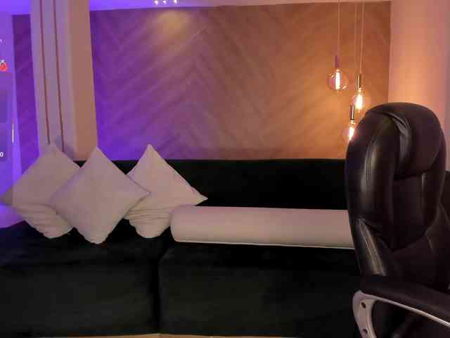 MaddisonTaylor webcam