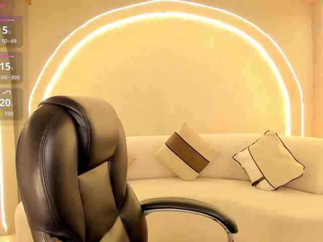 MaddisonTaylor webcam