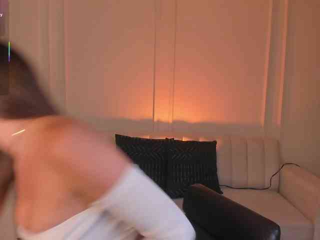 MaddisonTaylor webcam