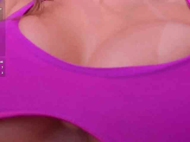 MaddisonTaylor webcam