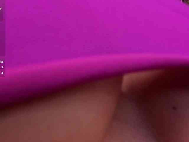 MaddisonTaylor webcam