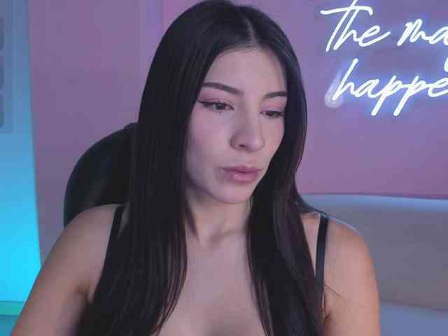 MaddisonTaylor webcam