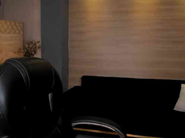 MaddisonTaylor webcam