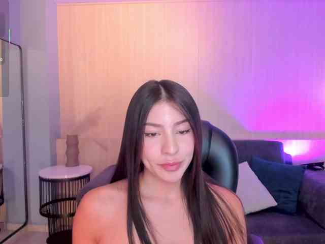 MaddisonTaylor webcam