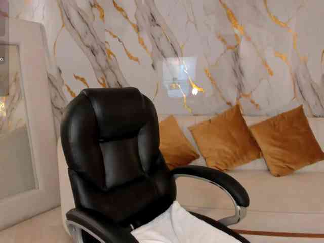 MaddisonTaylor webcam