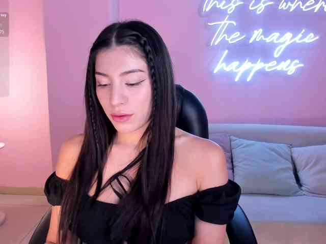 MaddisonTaylor webcam