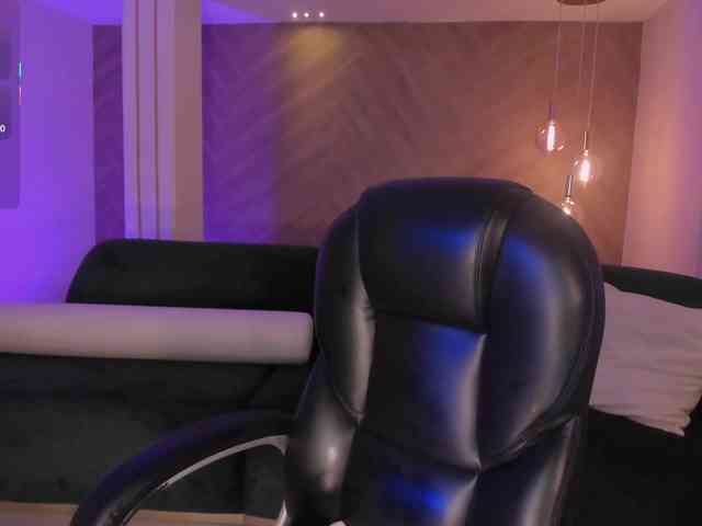 MaddisonTaylor webcam