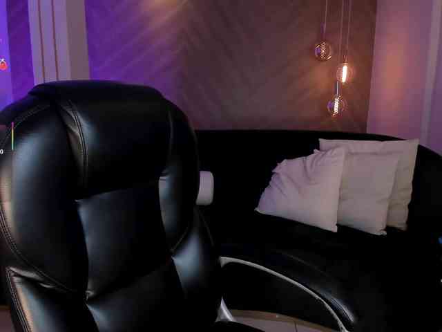 MaddisonTaylor webcam