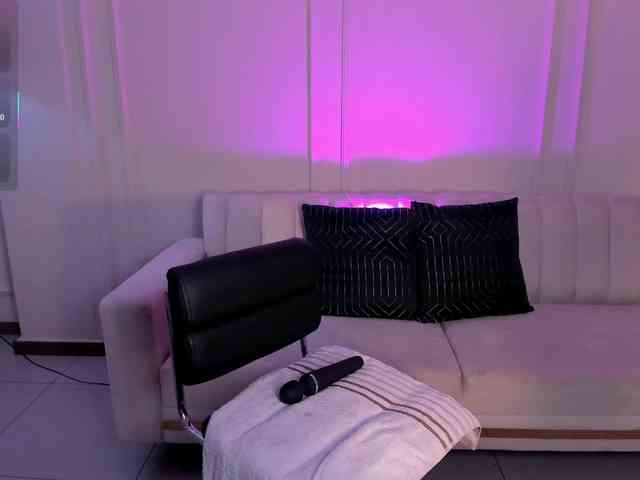 MaddisonTaylor webcam