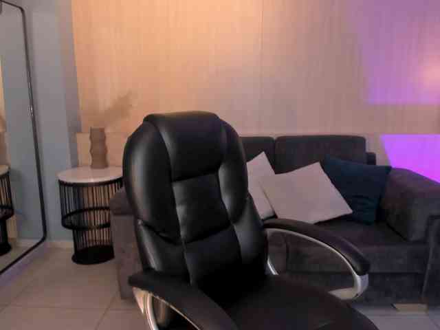 MaddisonTaylor webcam