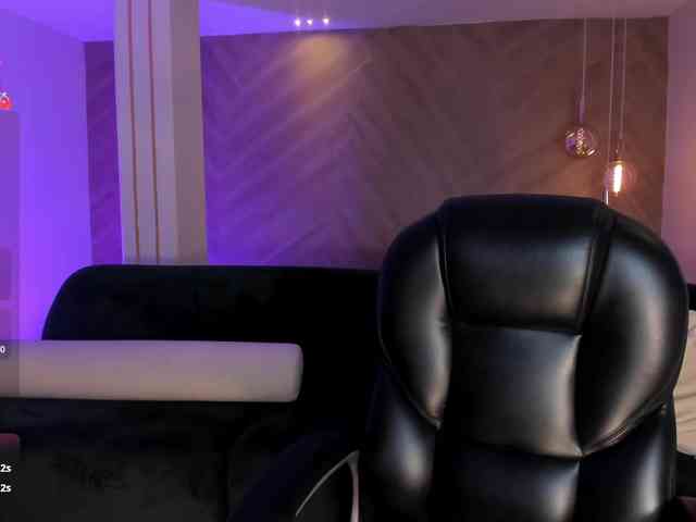 MaddisonTaylor webcam