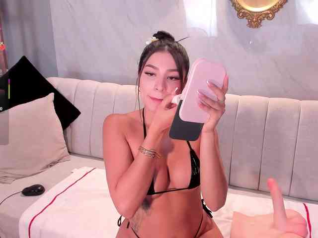 MaddisonTaylor webcam