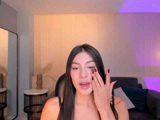 MaddisonTaylor webcam