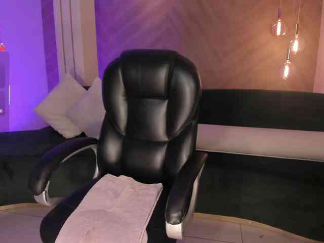 MaddisonTaylor webcam