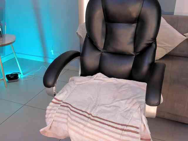 MaddisonTaylor webcam