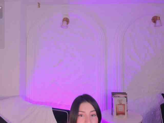 MaddisonTaylor webcam