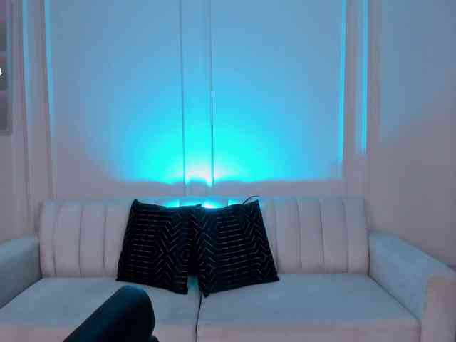 MaddisonTaylor webcam