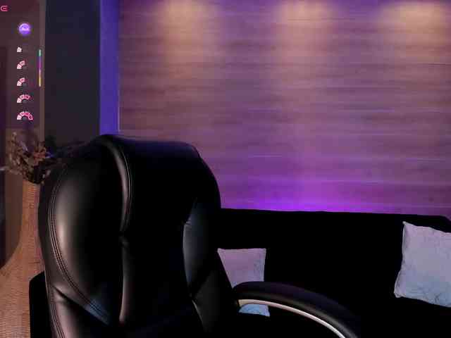 MaddisonTaylor webcam