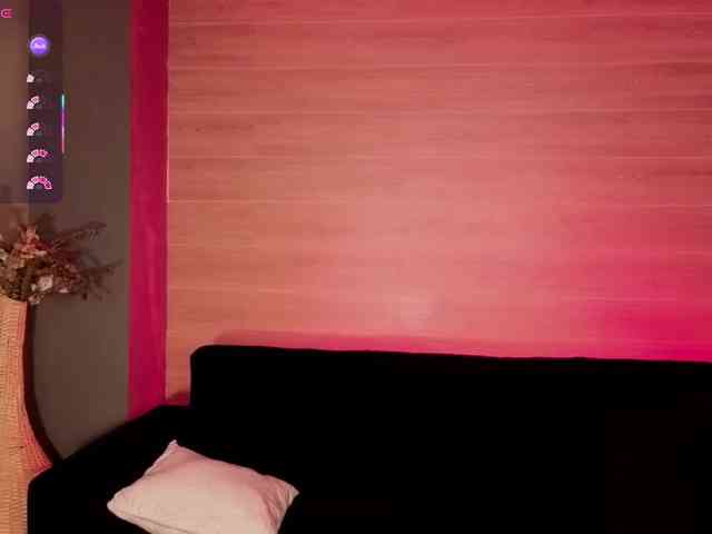 MaddisonTaylor webcam