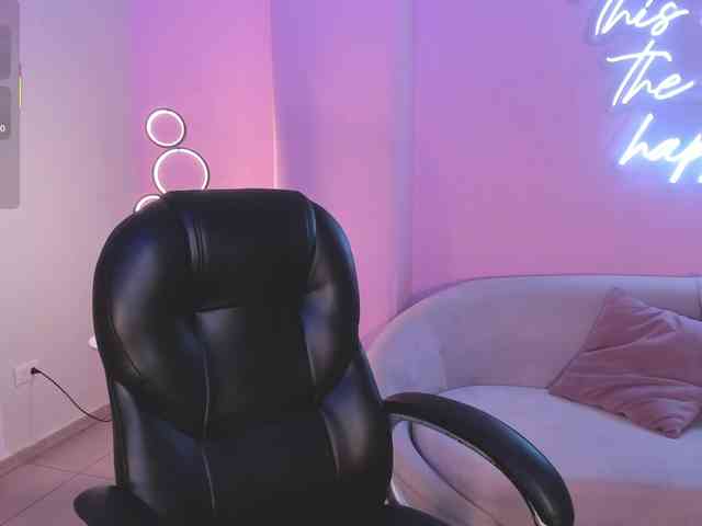 MaddisonTaylor webcam