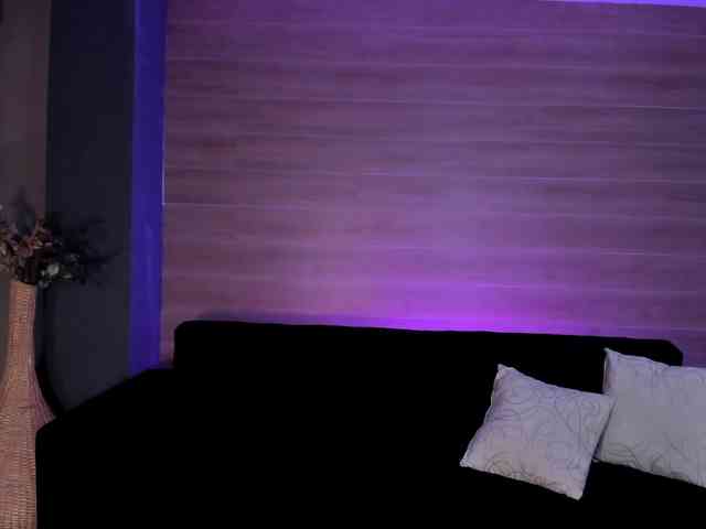 MaddisonTaylor webcam