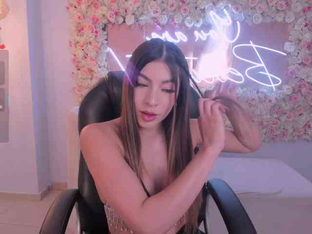 MaddisonTaylor webcam