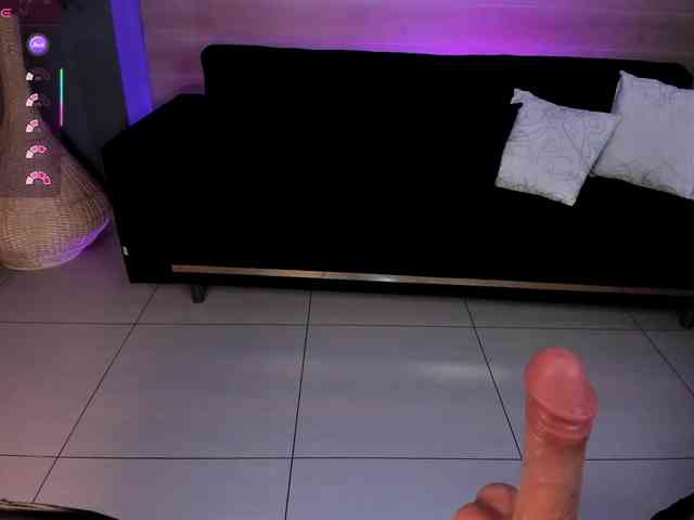 MaddisonTaylor webcam