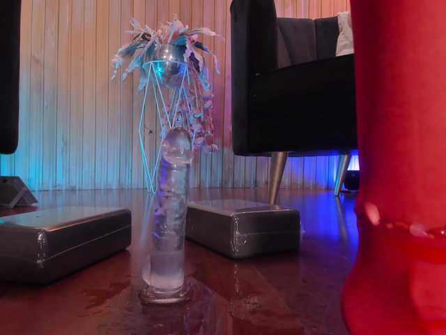 MilaColeman's BongaCams show and profile