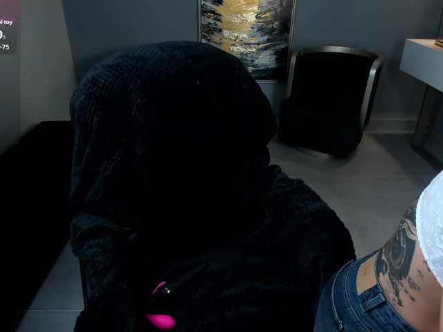 MilaColeman's BongaCams show and profile