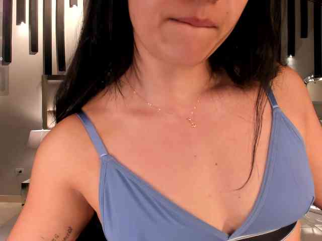 MilaColeman Live Webcam on BongaCams