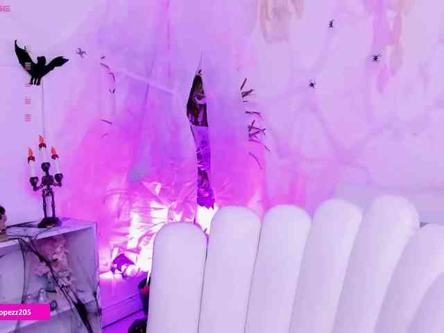 Emylopez webcam