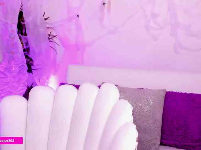 Emylopez webcam