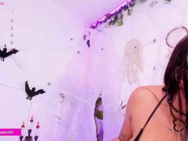 Emylopez webcam