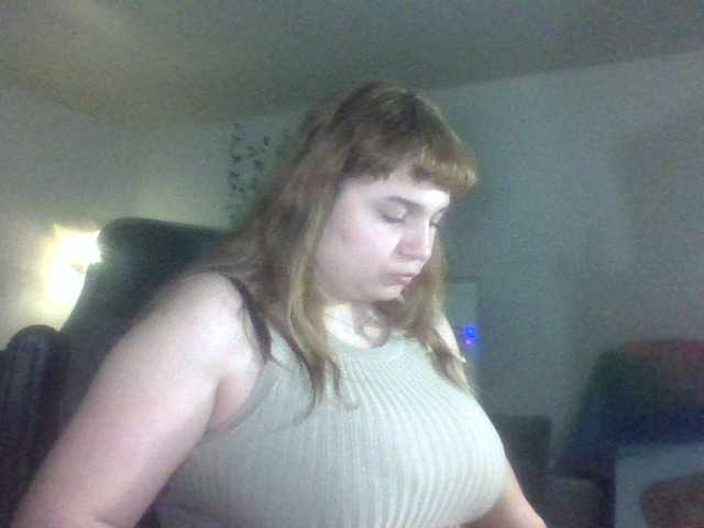 BustyPrincessLeila webcam