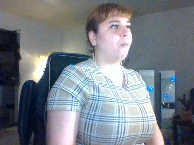 BustyPrincessLeila webcam