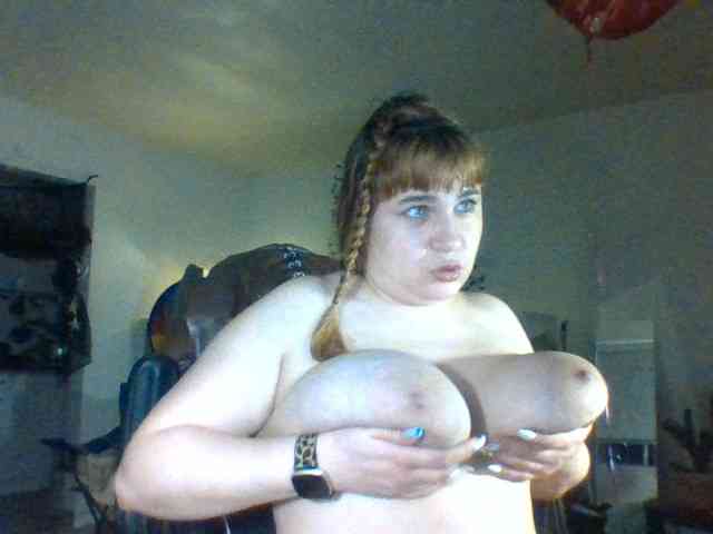 BustyPrincessLeila webcam