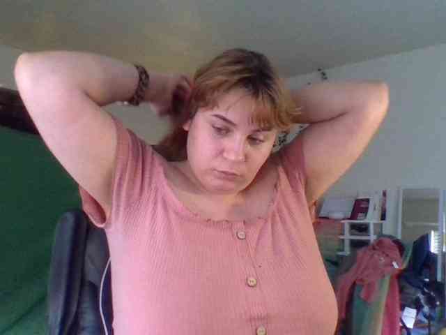 BustyPrincessLeila webcam