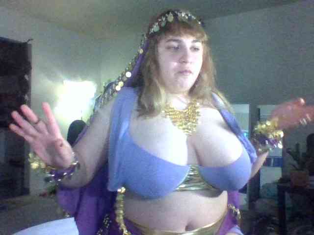 BustyPrincessLeila webcam