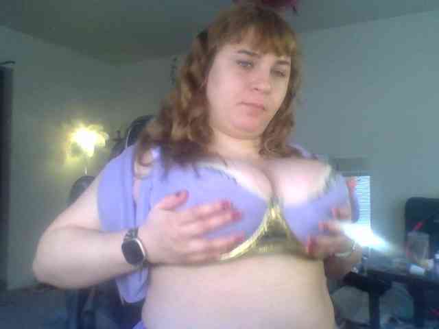 BustyPrincessLeila webcam