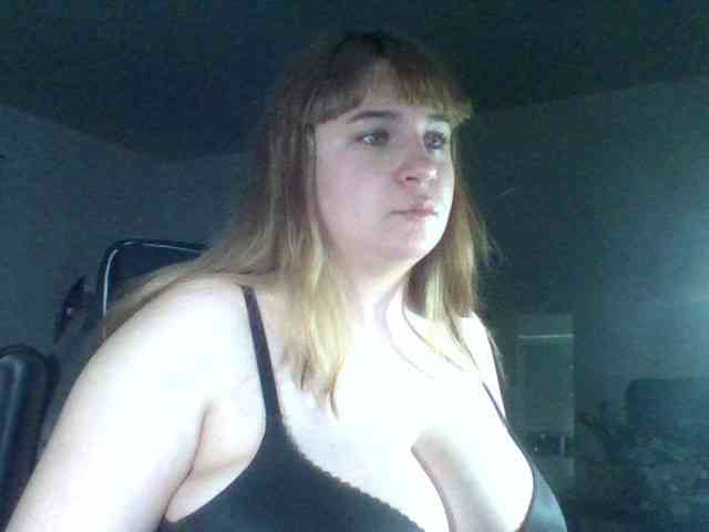 BustyPrincessLeila webcam