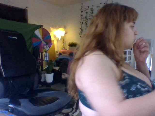 bustyprincesslei... Live Webcam on BongaCams