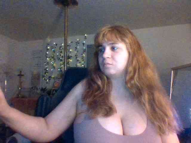BustyPrincessLeila webcam