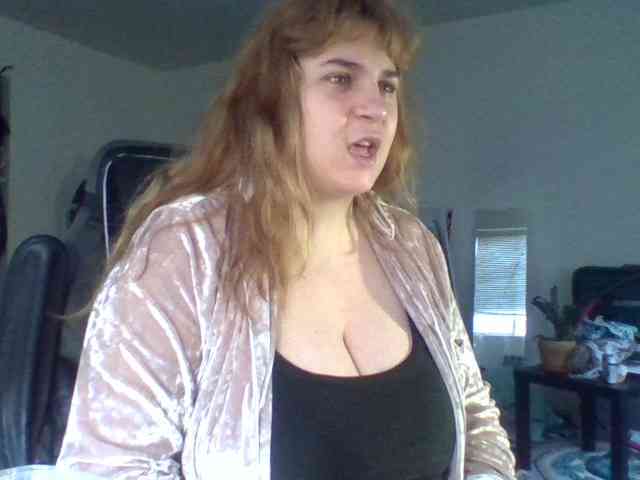 BustyPrincessLeila webcam