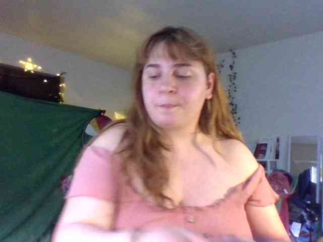 BustyPrincessLeila webcam