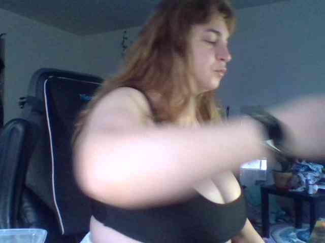 BustyPrincessLeila webcam